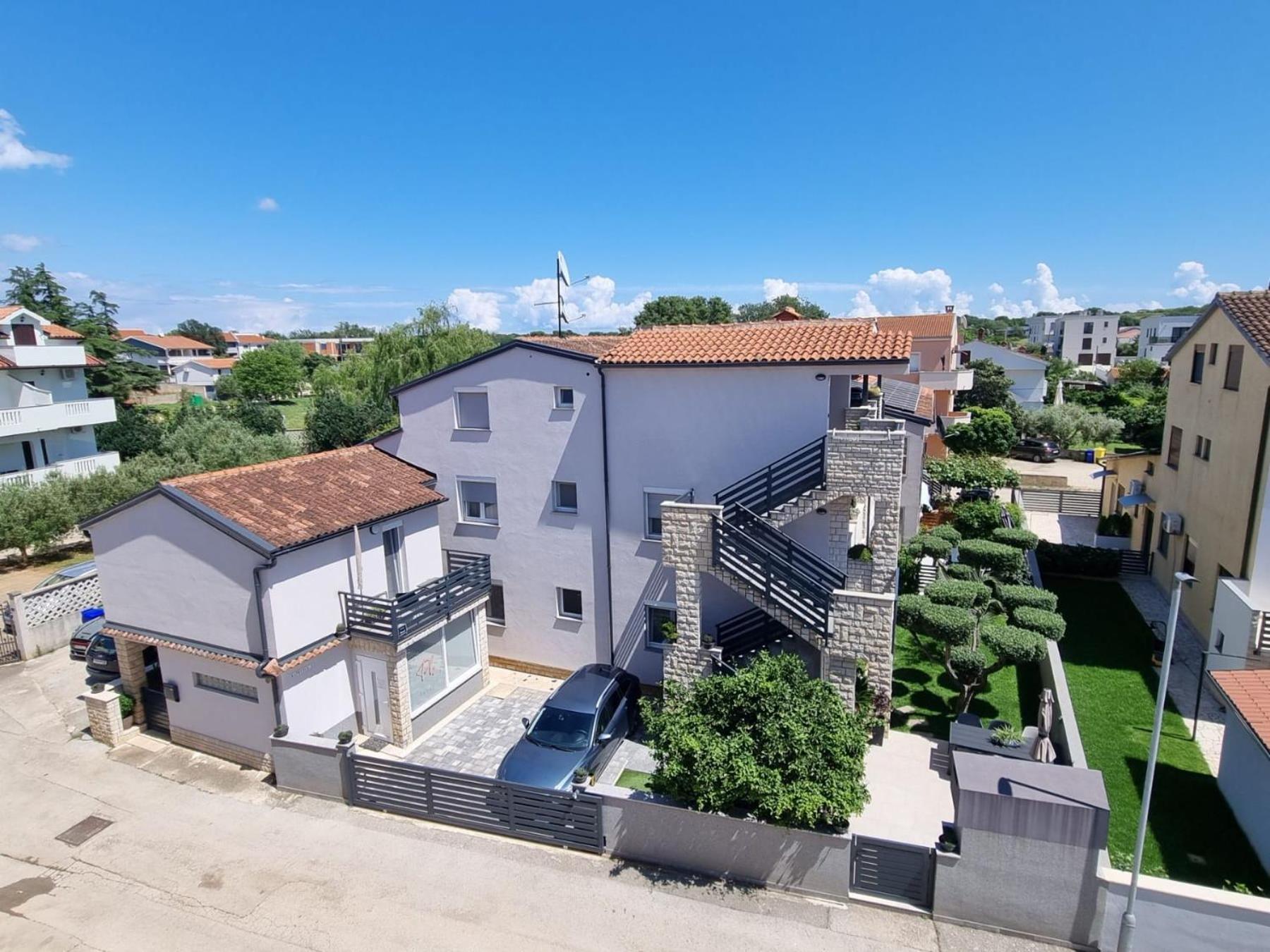 Apartment Denis Medulin Bagian luar foto